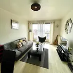 PARIS centre ville lumière Tour Eiffel