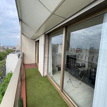 Centre Lumiere Tour Eiffel Apartment *